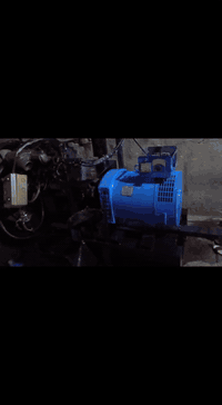 سلام عليكم
مولد كهربائي للبيع محرك كيه ٢٧٠٠١  مدكه جديده وبم جديد 
ومحرك خير من الله رأس توليد ٣٠كيفي شاصي متين تايرات جدد مال بيت ما متعوبه وما مشتغله هواي شغاله على الفحص تحميل عليه يله تاخض صبغه جديده 
السعر 15$عنوانه بغداد السياحي ***********
