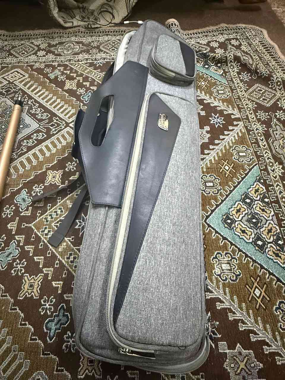 اكيوب اكيوتك لبيع سعر 300 وبي مجال جنطه 4/4 لبيع سعر خمسين جديده جوك تومي سعر 25 جوك جوزي وحمال سعره 15 قفل رقم ***********  تواصل
