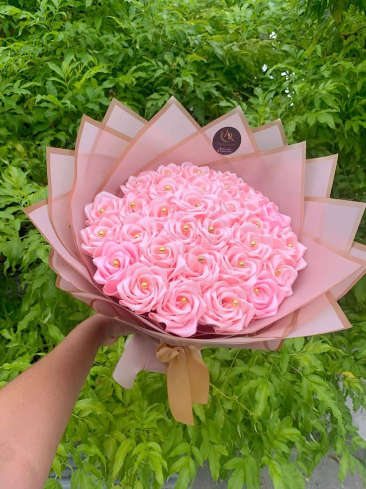 لبيع الورد يوجد خدمه توصيل للحجز ع واتساب ***********
