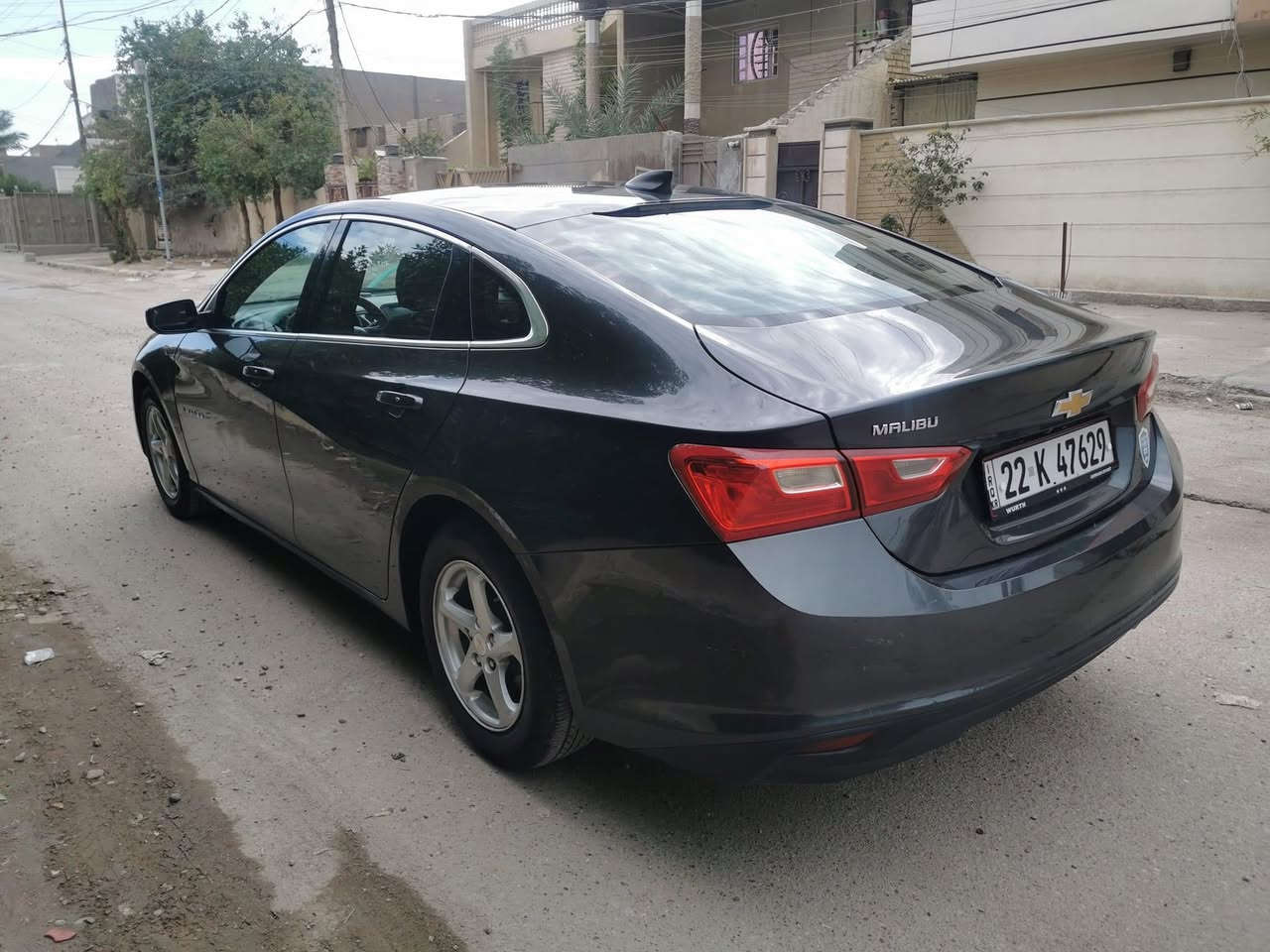 السلام عليكم ماليبو 2017
محرك1.5 تيربو 
بيها 3 قطع صبغ بدون دواخل 
العنوان بغداد الدورة 
السعر 100$
للاستفسار ***********
