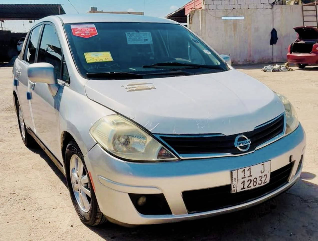 السلام عليكم فيرسا 2008 للبيع (مصبوغة عام وعندي الفديو مالها قبل الصبغ بدون دواخل بدون اي حادث كفالة) كير ومحرك بالشرط تخم تاير جديد صدر امامي خلفي جديد تبريد ثلج رقم بغداد تحويل ثاني يوم السيارة جاهزة وحلوة 68 وبيها مجال بسيط للشراي للأستفسار ***********
