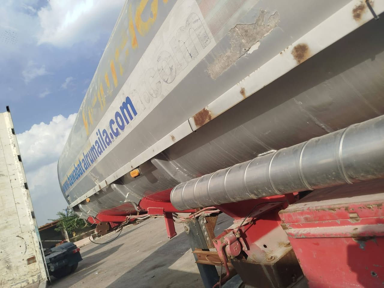 صهريج مياه فافون 36طن ثلاث دناكير سبرنك لعاب ابلادي الاستفسار اتصلمكان البصرة زبير ***********
