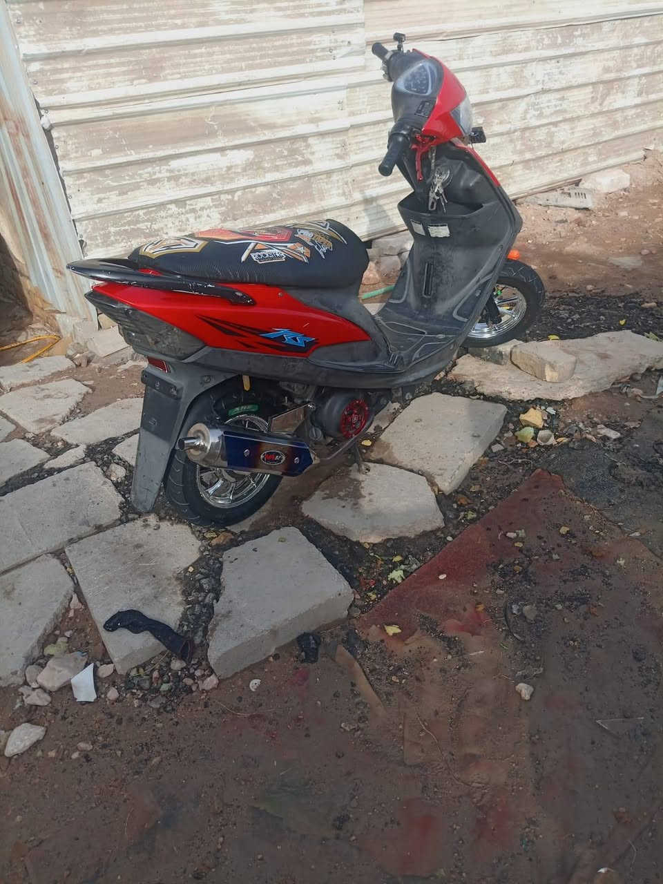 سلام عليكم دراجه ماكس عدله كفاله عامه ع شرط مافتوحه سعر ٧٠٠ *********** بي واتساب مكلف بنشر
