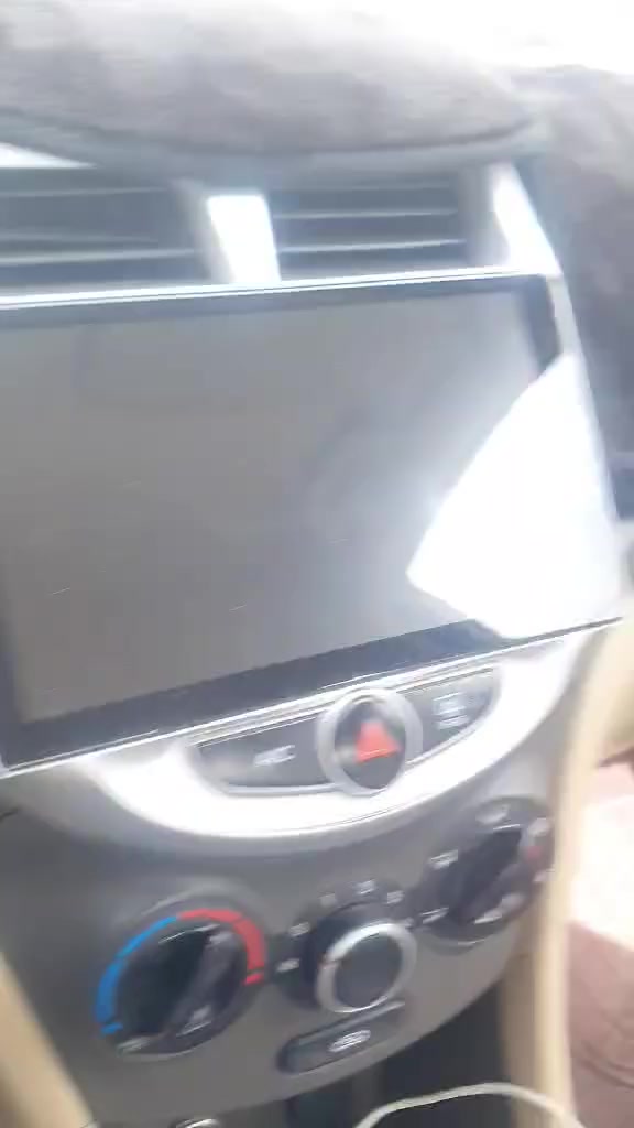 سلام عليكم اخوان حسب ما رايدين صور لبيت أو شقة لبيع  احلى منطقه والسعر بلاش 500-3 ثلاثه مليون وخمسمائه  وبيع مستعجل يريد باس تنظيف لان صار اكثر من خمس سنوات متروكه واتصال *********** والله رحيم كريم ورمضان مبارك علينا وعليكم شهر الخير والبركة
