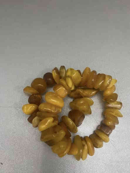 شباب اساور الأماني مغلف وزن الوحد 30 غرام سعر الواحد 75 الف دينار عراقي للتواصل وتساب ***********
