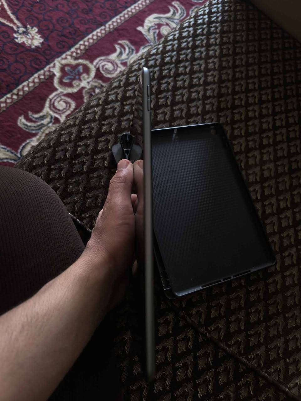 ايباد 9 ذاكره 64 مستعمل مشتريه قبل سنتين 
جهاز قوي وحلو ماداخل صيانه خالي من اي عطل 
ما اعرف شكد عمر البطاريه بس جيده جداً مايصرف شحن السعر 300  مع كامل ملحقاته مكاني بابل جبله ماكو توصيل المحاويل, بابل


**إذا كنت صاحب هذا الإعلان وتريد حذفه لأي سبب، رجاءا أرسل رسالة إلى الدعم الفني**