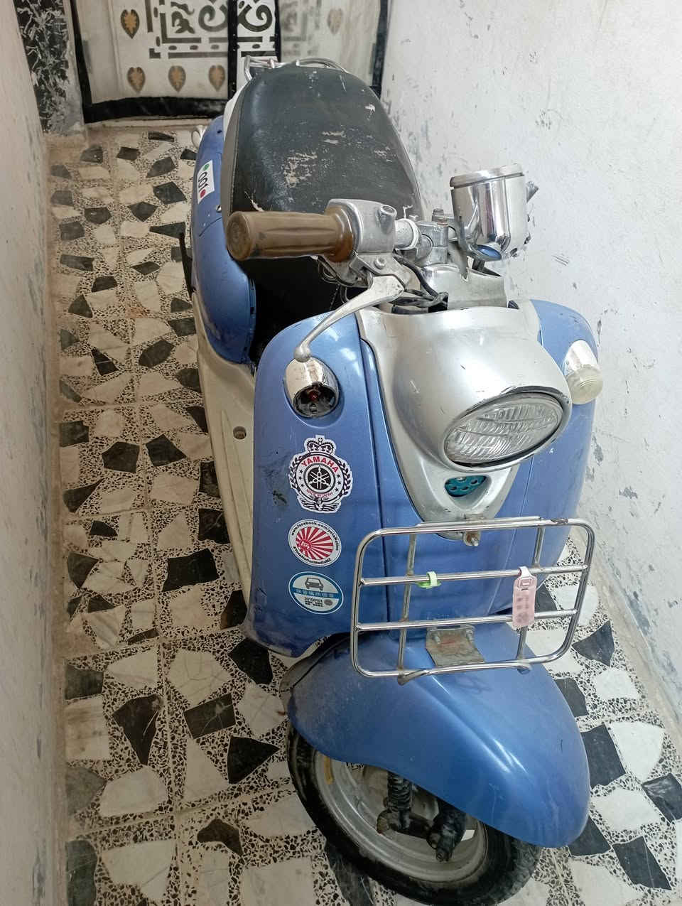 دراجه ياباني عبد الحليم الدراجه نظيفه وماعايزه شي رايدها 350 بيها مجال للطيبين  الخاص مفتوح ***********
