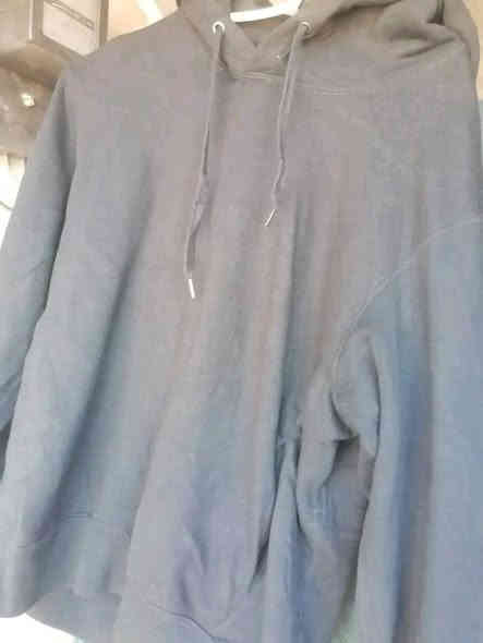 هودي شبابي بسعر 5000دينار
العنوان.. حي الطين فرع اسواق علي محلات السيد علي القوشجي
محل عبدالمهيمن البياتي لبيع البالات
موبايل ***********
