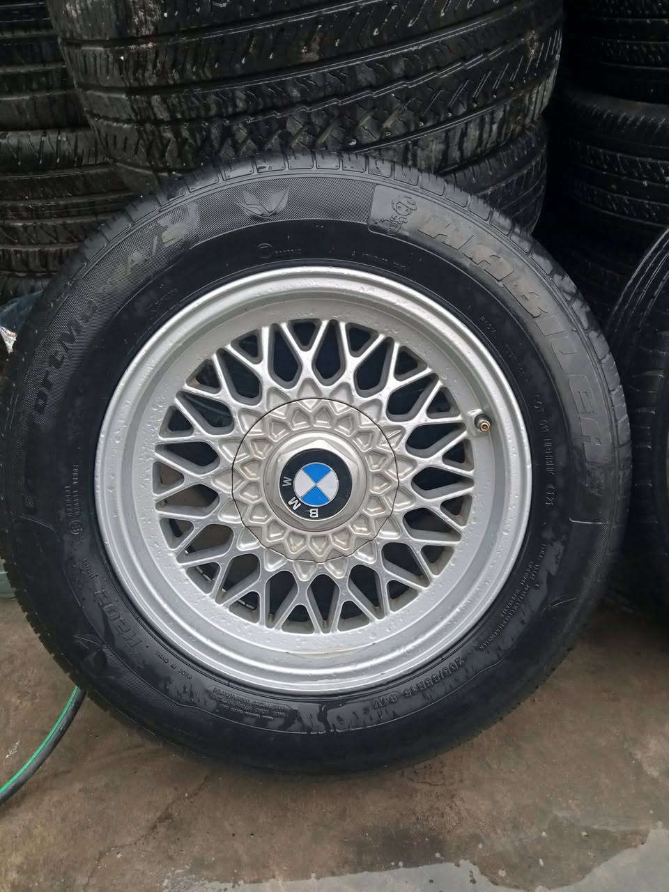 تاقم تایە و ویلی حەسیر قیاسی 15 ویلەکانی لۆکە 10 رۆژ ئێشی کردوە بۆ گۆرینەوە بە هەر ویلی بئ ئەیکەم
تایەکانی جوانن و لە سلێمانیم دڵن❤
***********
***********
