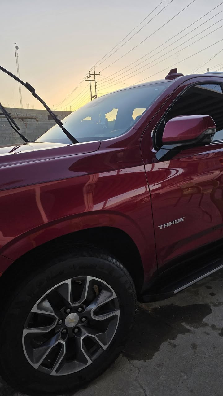 تاهو 2021 Tahoe 
للبيع او المراوس( بلاسايد او توليرايد او سرونتو)  حديث 
وارد أمريكي لون احمر بدون حادث كلين تايتل 
بيها بوسه + شخط والباقي مكفول 
مواصفات LT فول 1/1
١_بانوراما سقف طويل 
٢_كشنات جلد +كشنات كهربائية
٣_ 5بصمات 
٤_شاشه كبيره وشاحن وايرلس 
٥_ جنطه كهربائية
٦_ويل كروم حجم 20 
٧ كشنات منفصل VIP 
محرك 5300 المرغوب 
رقم اربيل باسمي تحويل ثاني يوم سنويه جديده 
السياره مضلله رسمي 80% وبيها كتاب من المرور 
السعر 405 وبيها مجال 
***********
