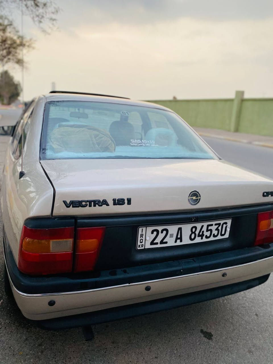 أوپل للبيع حجم 18موديل 1992سنويا جديد دفتر بانزين موجود صاحب سنويا بكركوك بدون ضربه بدؤن خياص بدون صرف بخار طايه جديد پاتري جديد شراي خابر واتدالل ***********سعره 47مجال قليل كركوك بنجاعلي
