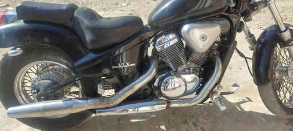 سلام عليكم شباب هونده ستد 400 للبيع مكفوله محرك وكهربائيات تانكي نضيف دبلات شغاله مابيها تنقيص لا مي ولا دهن العنوان بغداد الاسكان السعر مليون ونص الرقم الواتساب ***********
