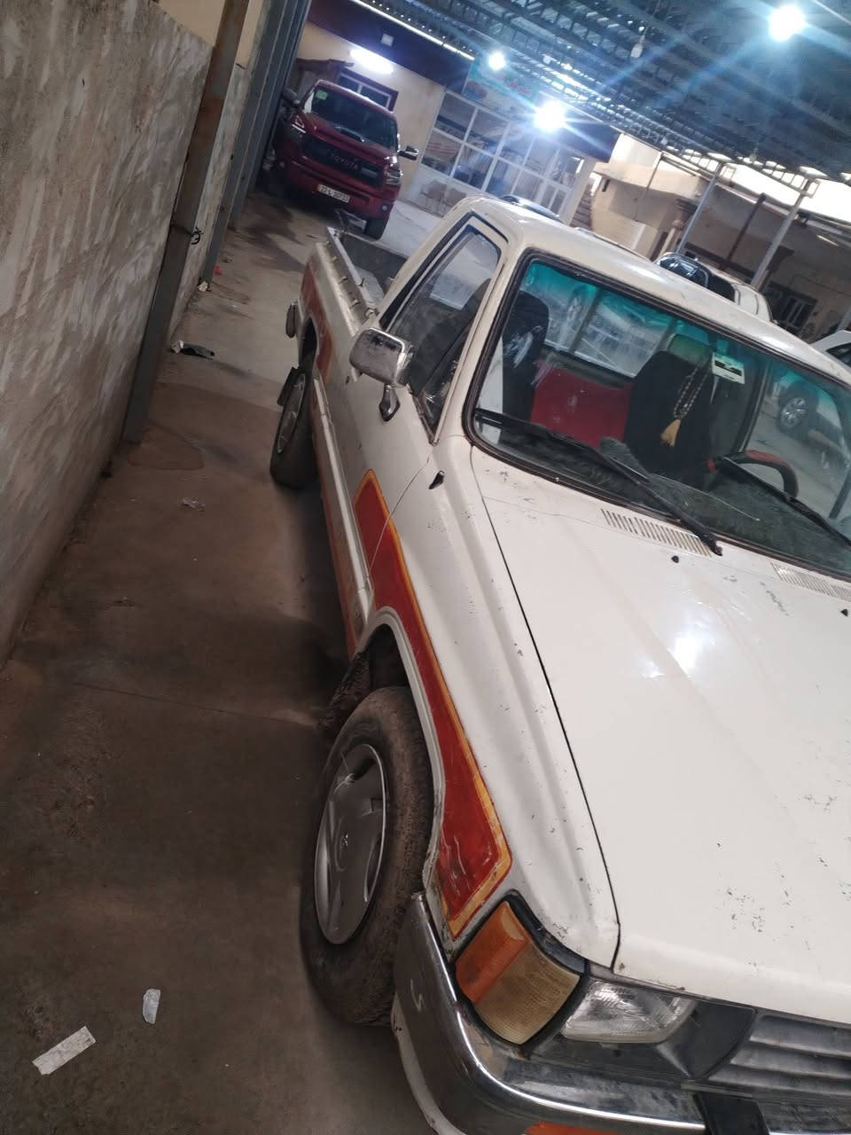 السلام عليكم بكم 88 للبيع سياره خير من الله) رقم صلاح الدين) السعر 50 بيه مجال قليل الاستفسار الاتصال ع رقم ***********
