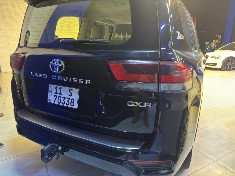 لاندكروز ٢٠٢٢
ساز  ماشية ٨٠ الف 
مكفولة مغلفة  
بأسمي رقم بغداد 
السعر ٦٣ ونص 
***********
