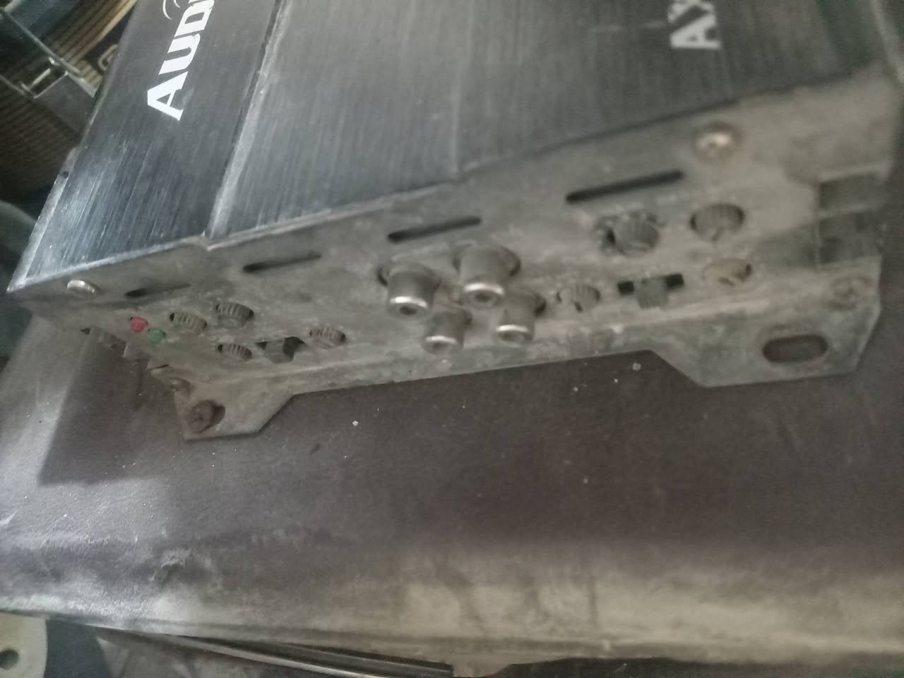 االسلام عليكم امبلي فاير اصليي للبيع مستعمل شي قليل شرط بلكارتون ومكفول من فتح لبرغي وتاخذه ع فحص سعره 100 وبيه مجال للشراي مكاني بغداد بلديات معتاز ع بيعته رقمي ***********
