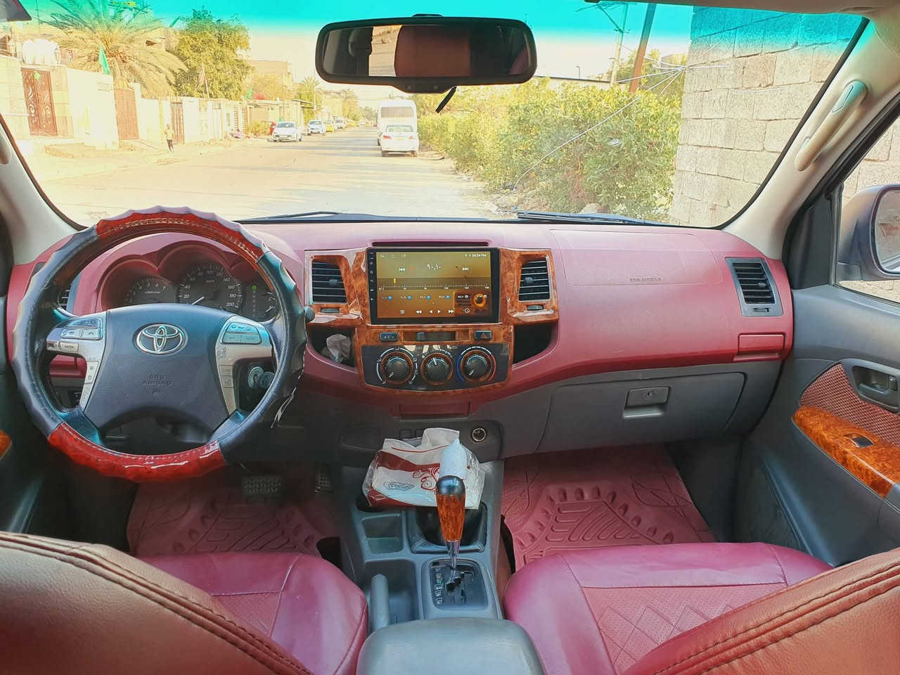 موديل  2014 فور ويل 
كير اوتماتيك
تبريد ثلج
محرك وكير  ما مفتوح
 بدون صبغ فقط بارد  قليل موضح بلسونار 
رقم بغداد الانكليزي  هزه جديده سنويه بأسمي جديده لغايه 31
السعر 220 بيها مجال 
مكاني بغداد مدينة الصدر 

‭


**إذا كنت صاحب هذا الإعلان وتريد حذفه لأي سبب، رجاءا أرسل رسالة إلى الدعم الفني**