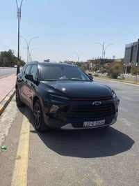 سياره بلايزر فول موصفات محرك 2000 تيربو سنويه جديد بدون ضربه كلين السع...