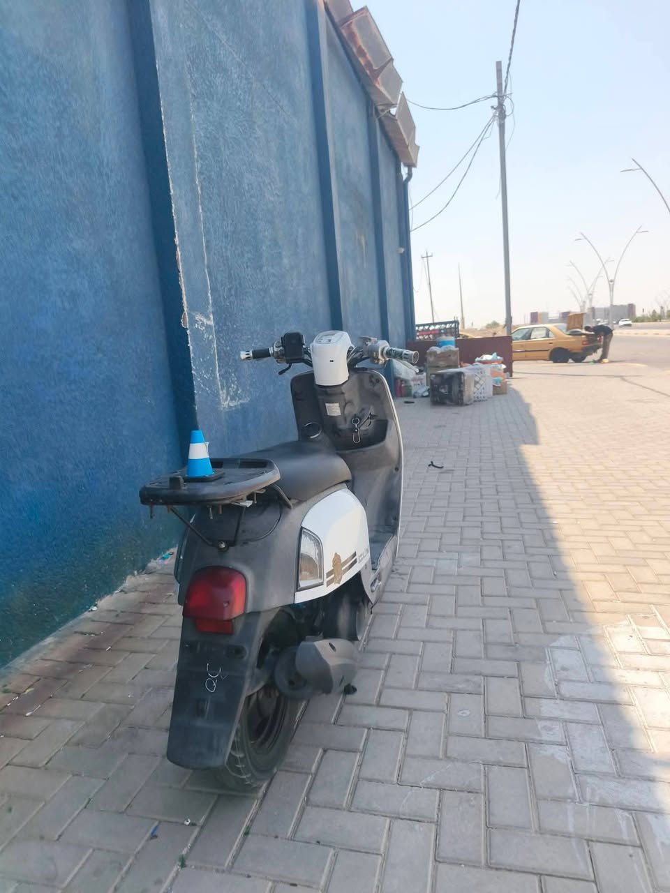 دراجة بوليسي نضيفة كلش تخبل مكينة مجفتة مرة وحدة تجفيت يخبل كلشي شغال اشاير لايتات تايرات تخبل شلعتهة حلوة نعومة 750  وبيهة مجال ***********
