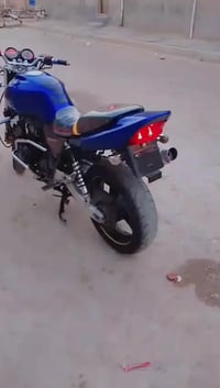 بطح سيبي 400وراقهة كاملة الدراجة نضيفة الستفسار 07825082226