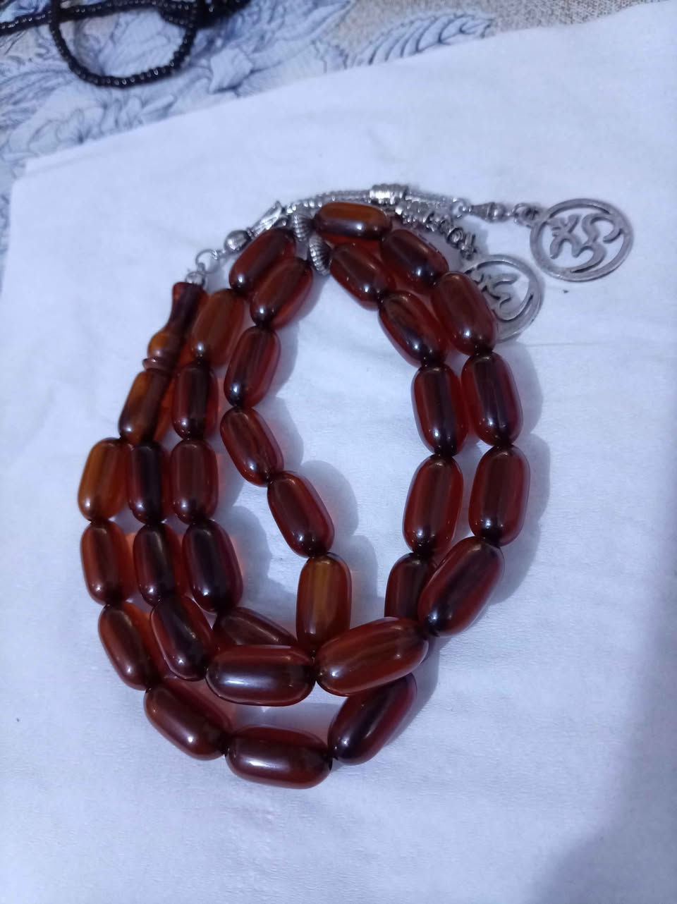 مسبحة سندلوس تركي قديم ٣٣ حبة
القطعة مميزة وانيقة جدا
تواصل واتساب *********** بغداد, العراق
