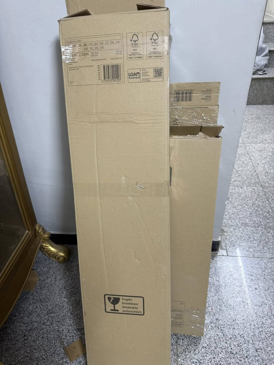 السلام عليكم طلعن الي بالبالة رفوف ديكور الماني شركة ليفرانو شركة جدا راقية الي يفيدة احسب اله بسعر زين عدي عدد ***********
