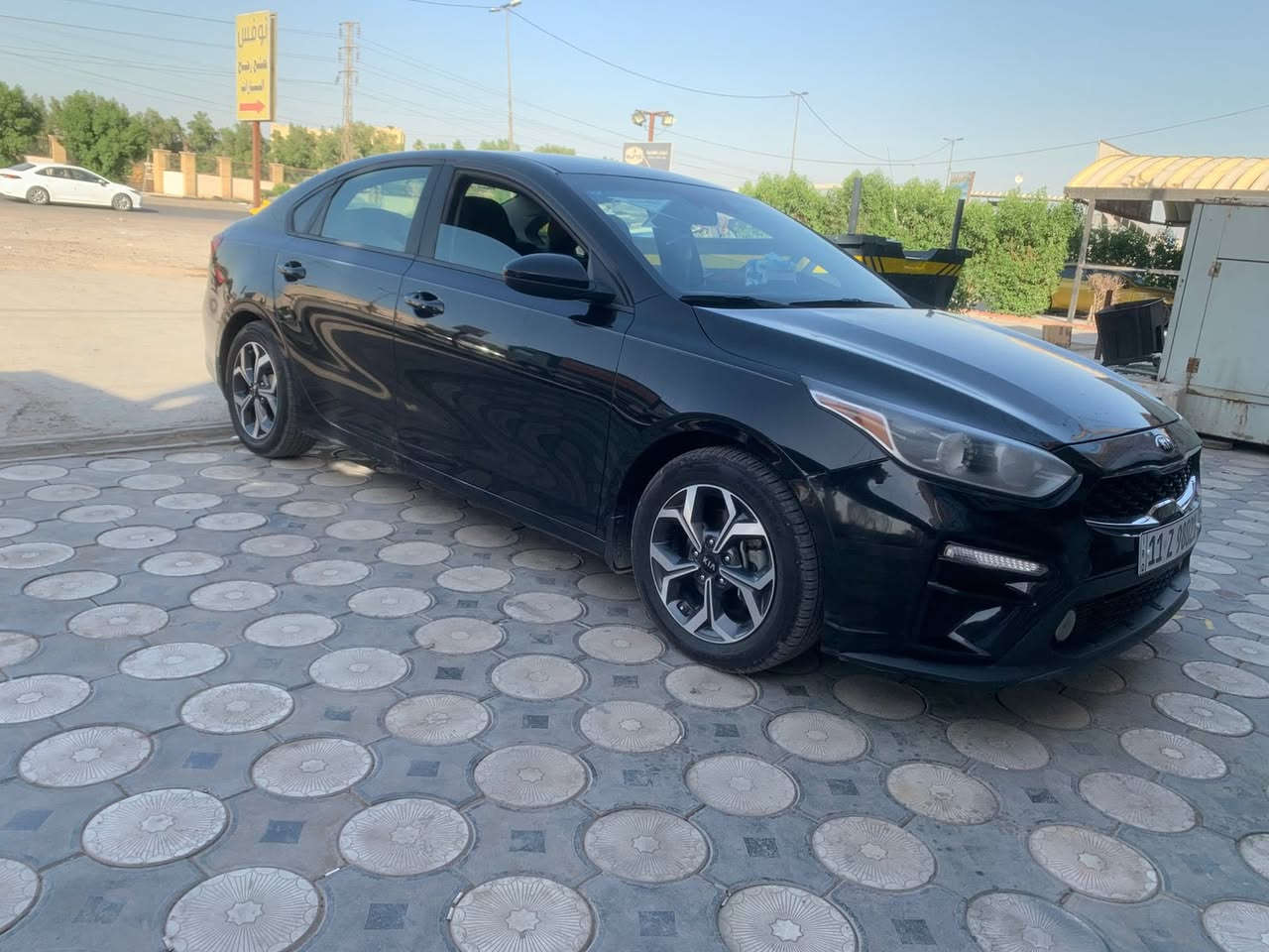 ‭ Kia Forte 2019
كيا فورتي 2019

•   🛣️  المسافة المقطوعة    - 90 الف ميل

💰 السعر: 118

بيها مجال  📩

✅ صور الحادث مع سونار بلمنشور المواصفات :

🚗 موديل 2019

🎨 اللون أسود

📍 الممشى 90 الف ميل

🌍 وارد أمريكي

⛽ بنزين

⚙️ محرك 2.0 لتر

🔩 4 سلندر

🔧 كير أوتوماتيك

✅ شاشة كاربلاي 

✅ بلوتوث + USB + AUX

✅ كاميرا خلفية

✅ حساسات

✅ تحكم بالدركسون

✅ مثبت سرعة

✅ زجاج كهربائي كامل

✅ تكييف ممتاز

✅ نظام توفير الوقود ECO

✅ ABS مانع انغلاق

✅ نظام ثبات إلكتروني

✅ إنارة LED

📝 الملاحضات :

 قطعه وحده تبديل بدون دواخل شرط سونار بنيد فقط 

‭0770 038 9938‬
