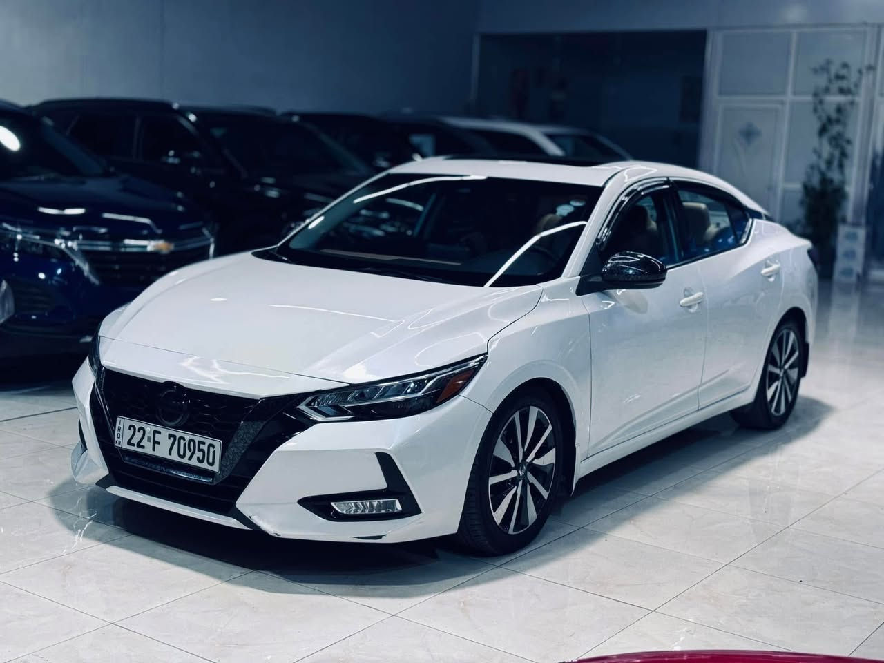 🔺للبـيع /  نيسان سنترا
Nissan Sentra 2020 

🔸اللوحات : (22) .
🔸الضرر : صبغ البنيد و الجاملغ الايسر.
🔸الموديل : 2020
🔸الفئة : SV
🔸حجم المحرك :2.0L / 4 Cylinder 
🔸اللون : أبيـض .
🔸المفتاح : بصمة عدد 1
🔸عداد المسافة : 56 الف ميل .
‏🔸Airbags : جميعها بحالة الوكالة .
🔸نظام الدفع : Front - Wheel Drive
🔸عدد الركاب : 5 راكب
‏🔸(VIN) | 3N1AB8CV6LY210636

🟢 مواصفات اخرى
( المقاعد جلد بيجي ، مقعد السائق كهرباء ، تدفئة للمقاعد الأمامية ، فتحة سقف ، حساس النقاط الجانبية  العمياء ، رادار أمامي ، حساسات خلفية ، شاشة كبيرة ، كاميرا خلفية  ، ويل كب حجم 17 inch  )

🔸السعر: ( 142) ورقة

للاستفسار *********** واتساب 

***********

مكان السيارة النجف الاشرف ❗️

