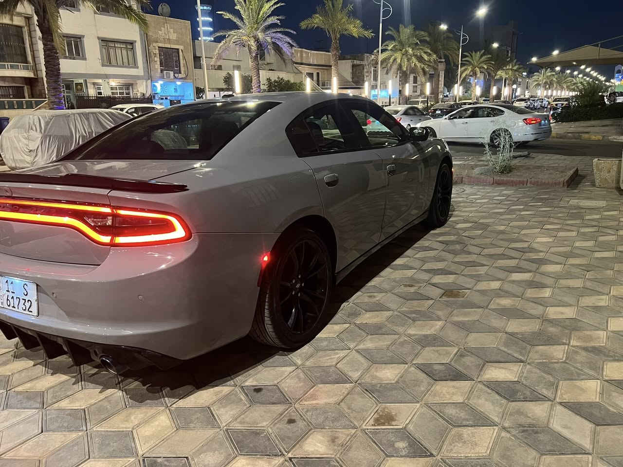 يالله
سلام عليكم للبيع جارجر موديل ٢٠٢١ وارد امريكي حادثه جاملغ امامي بدون ايرباك بدون دواخل كير مكينه تبريد حداديه تخم تاير كله جديد سياره عدا الجاملغ كفاله رقم بغداد بسمي تحويل ثاني يوم العنوان بغداد البياع 

السعر ٢٢٠ وبيه مجال جدا بسيط 

للاتصال ***********
