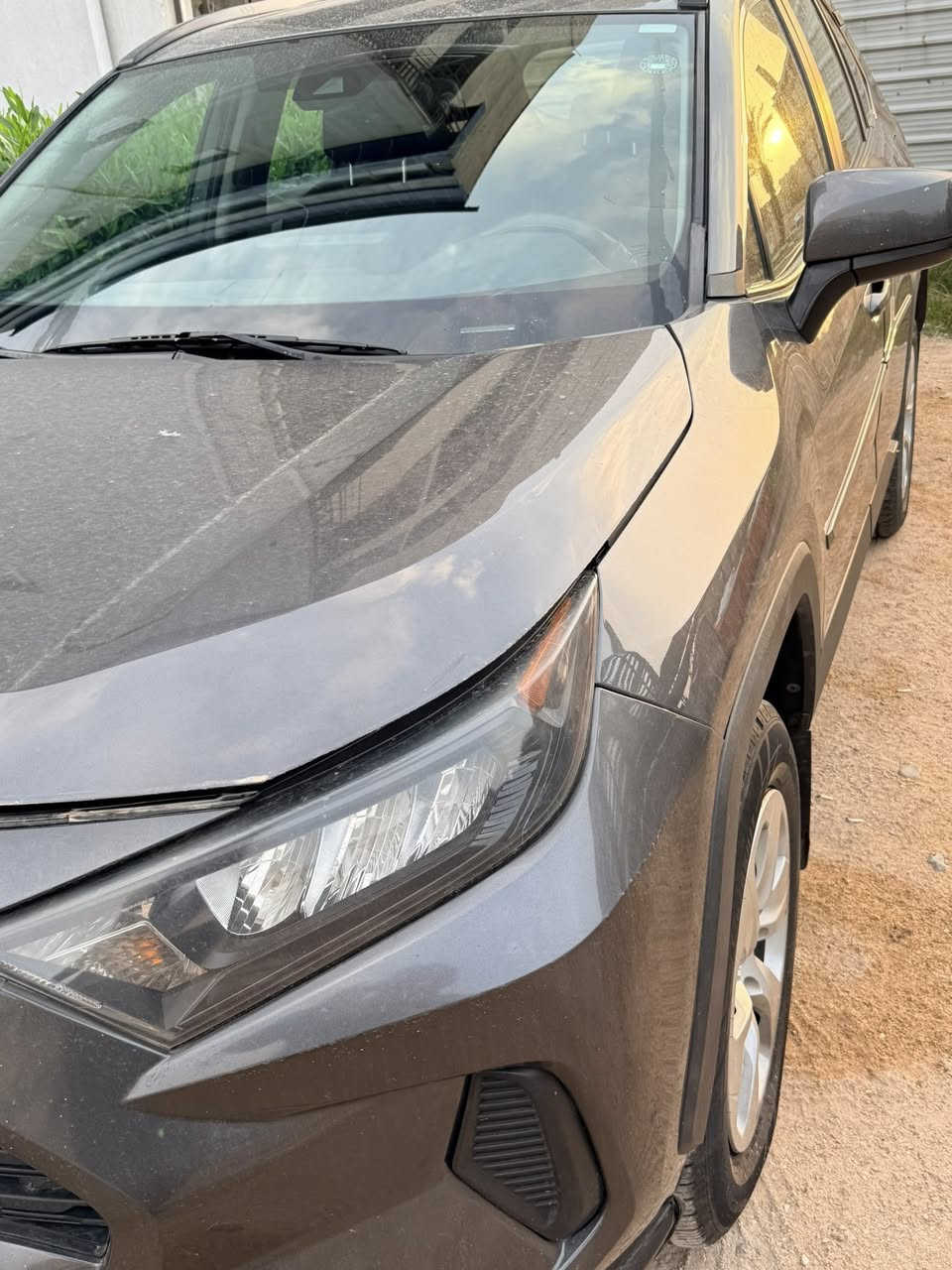 سيارة راف فور موديل 2021 le
وارد كندي حادث بسيط الدرع فقط وكما واضح بالصور  .. ايرباك ستيرن فقط

مواصفات : 

مانع تصادم 

جامات اوتو 

رادار وتحديد سرعة

تحكمات ستيرن 

٤ مودات قيادة 

دبل اكسل 

دبل صالنصة

بدون صبغ اوتبديل او غرق 

صدر جديد 

اطارات جديدة 

لايت زينون بلادي 

شاشة دشبول 

السيارة باسمي

الشبجة وغلاف الصندوق البلادي موجود

ارضيات بلادية 
السعر  23 الف

***********
