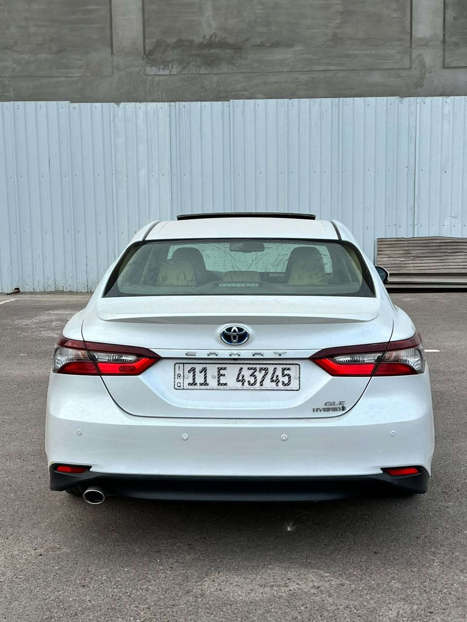 تويوتا كامري 2024 هايبرد فئة GLE 
الفول بالخليجي وكالة عبد اللطيف جميل
التفاصيل :
 خليجي 
ماشية 50الف 
الموديل 2024
 سعة المحرك 2.5L
 عدد AIR BAG 8 
 حساسات أمامية 
 حساسات خلفية
 لايت زينون + LED
 كشافات 
 سلايد رووف  
 ويل كب 18  
مفتاح التشغيل بصمة 
 شاشة 
 كاميرا دوارة 
الانارة الداخلية LED
المقاعد لون أبيض
  مقعد السائق كهرباء 
مثبت السرعة Cruise
 المودات والأوامر الصوتية
 أوضاع القيادة  Drive Mode 
 حساسات ضغط اطارات 
 قطعتين تبريد
 هاند بريك كهرباء 
‏  ABS
‏ Auto Hold  أوتو هولد
 نظام مانع الانزلاق
 اشارة في المرايا الجانبية قابلة للطي كهرباء 
 مخرج منفذ الطاقة 
‏ Bluetooth / USB 
شاحن هاتف Wireless    
جاملغ خلف السايق بي صبغ 
باب الصدر والي وراا بيهن ضربه يرجع بارد نفس ممبين بصوره
سعر 205
مكان سيارة بغداد البلديات 
***********
