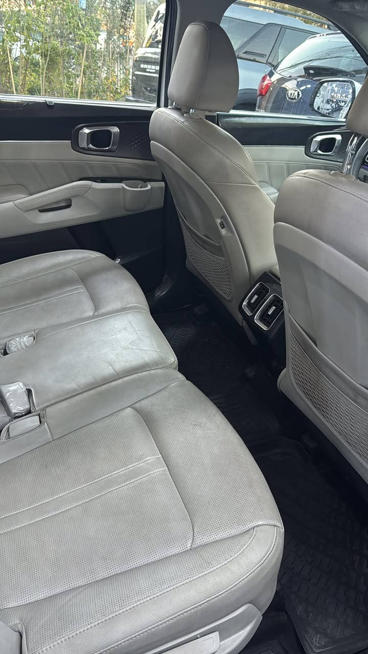 كيا سورنتو فول مواصفات اعلى فئة 4xخليجي 2024ضمان دولية ***********
