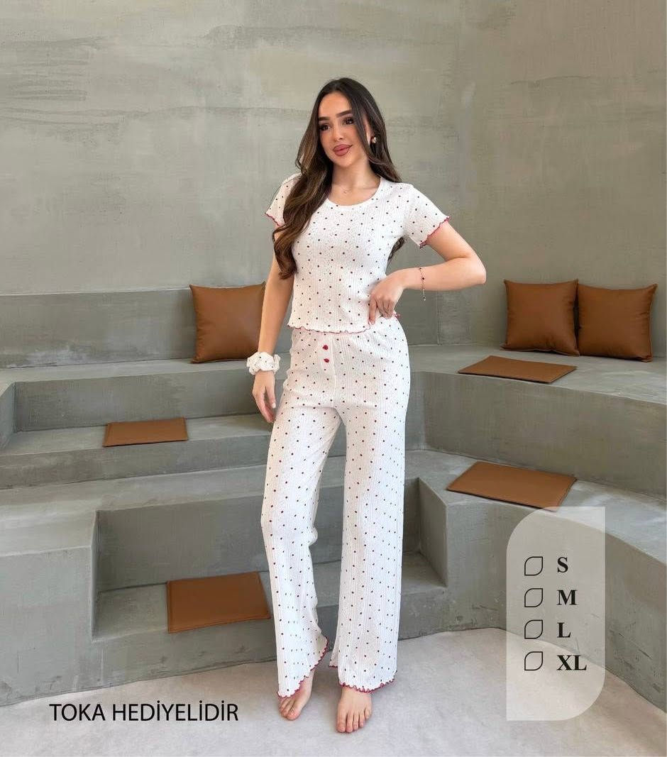 بيجامات نسائي 
نوع القماش قطن بانيه
سيري اربع قطع S M L XL
الشحن من اسطنبول
البيع جملة فقط

Women's pajamas
Fabric type Penye
Siri four pieces S M L XL
Shipping from Istanbul
Wholesale only
📞00905357217071

#Wholesale #اسعارجملة #تراكات #fashion #pijama #جملة #بيجامات


**إذا كنت صاحب هذا الإعلان وتريد حذفه لأي سبب، رجاءا أرسل رسالة إلى الدعم الفني**