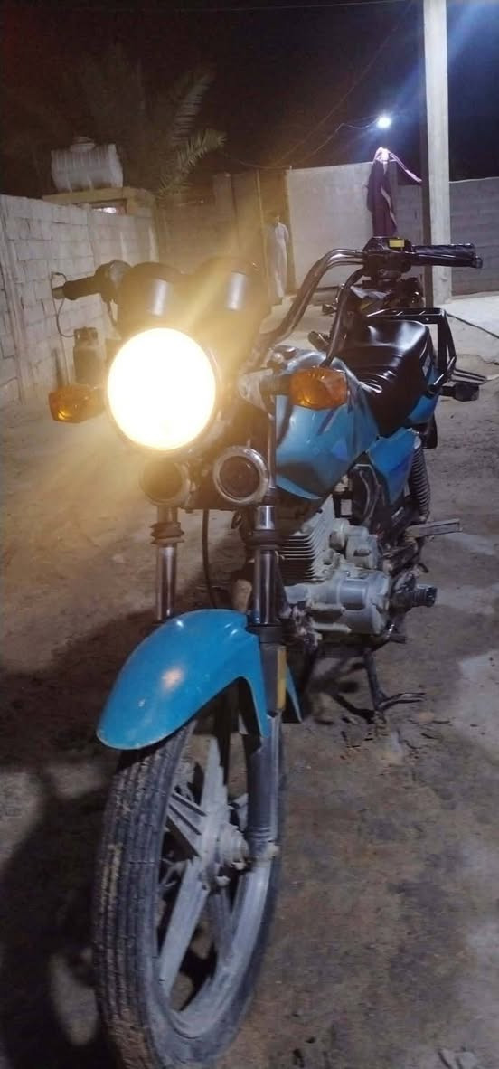 سلام عليكم شباب دايون لبيع موديل 20دراجه كامله شراي بي خير ويدلل رقمي *********** مكاني طويريج
