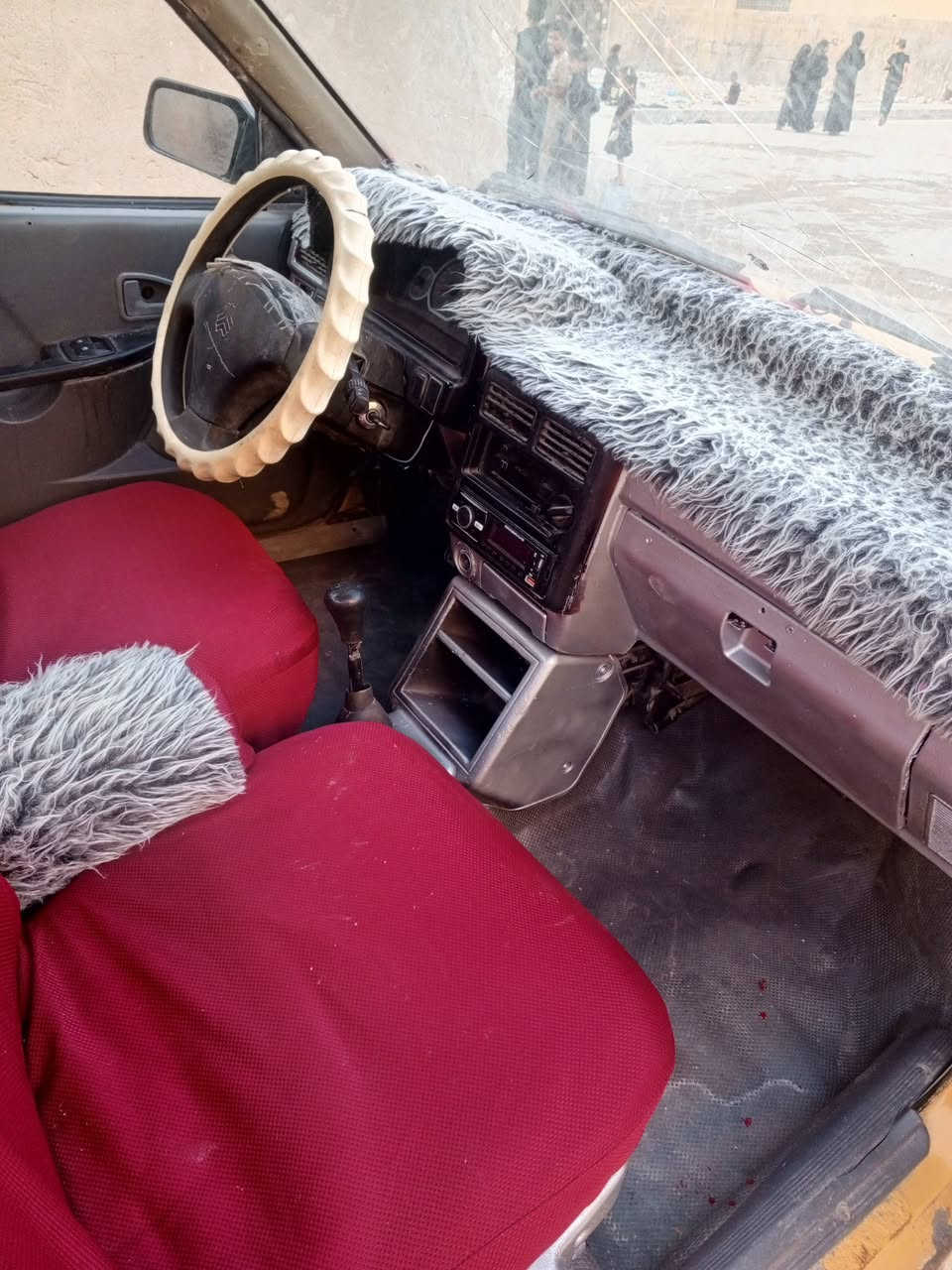 سايبه موديل 11 للبيع سياره مكينه وكير حلوات سياره جاهزه  كبل لشارع
عوزه ترتيب بصيط شواصي معمره حداديه 100/50
سياره تجي تكلب وتشوف ملاحضه ابيع بدون تحويل 
مكلف بل نشر السعر 12 ورقه وبيه مجال بسيط للاستفسار 
***********
