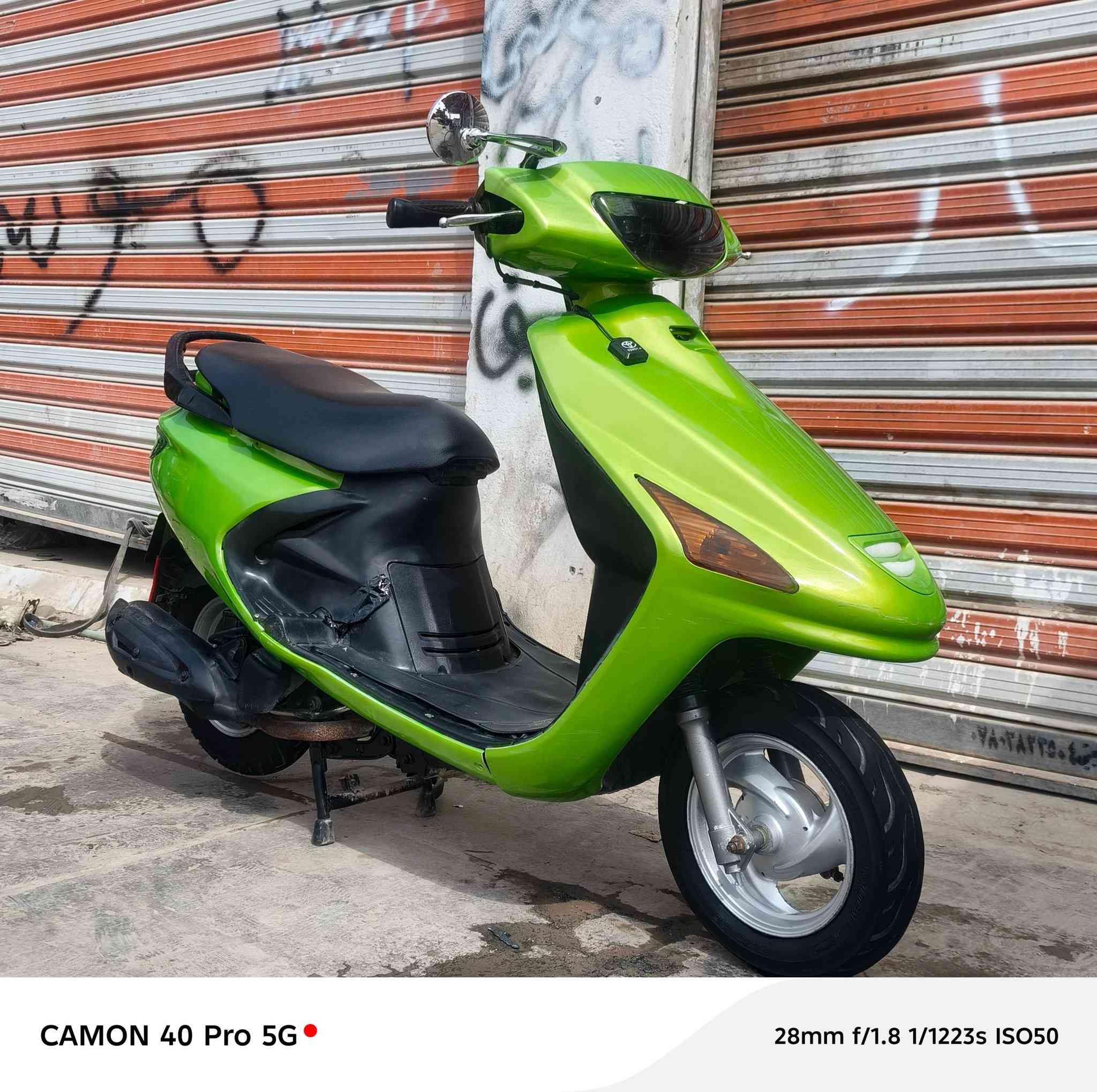 سلام عليكم دراجه حاويه ما مفتوحه بيه برغي الدراجه احله من الصور بيها بصمه ريمون تشتغل برغي ما بيها نقص مكاني دوانيه قضاء سومر السعر ٤٥٠ الاتصال عله الرقم ***********
