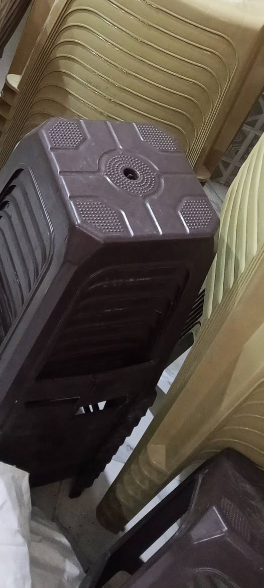 كراسي مستخدمة قطعه ب3
طبلات قطعه ب الف
مدخل حي عدن
***********
