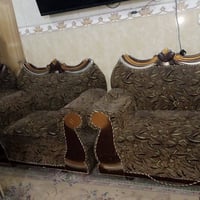 كنب ١٠ نفرات • قابل تفاوض