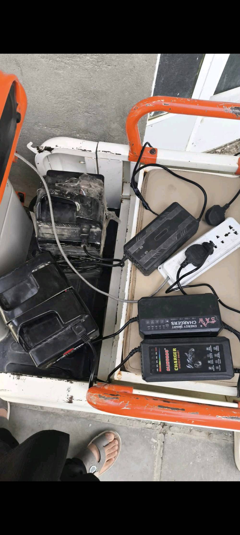 السلام عليكم ورحمة الله وبركاتة دراجة شحن للبيع موديل 23و24 مكان ديالى بعقوبة السعر150وبي مجال اسعار مناسبة جداً ما اريد مراوس بس بيع موجود اي استفسار علة هذا الرقم ***********