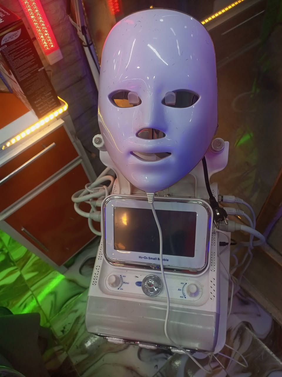 *********** جهاز مستعمل يومين جديد سعر 250 نهايته
