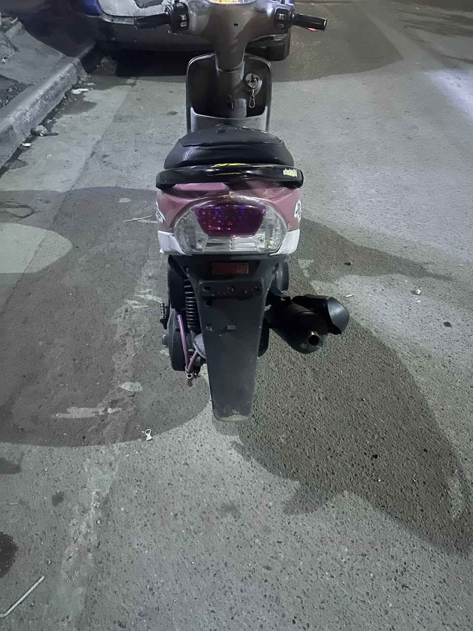 منغولي جديده مزوده السعر ٥٠٠ الف مكاني بياع هاتف ***********
