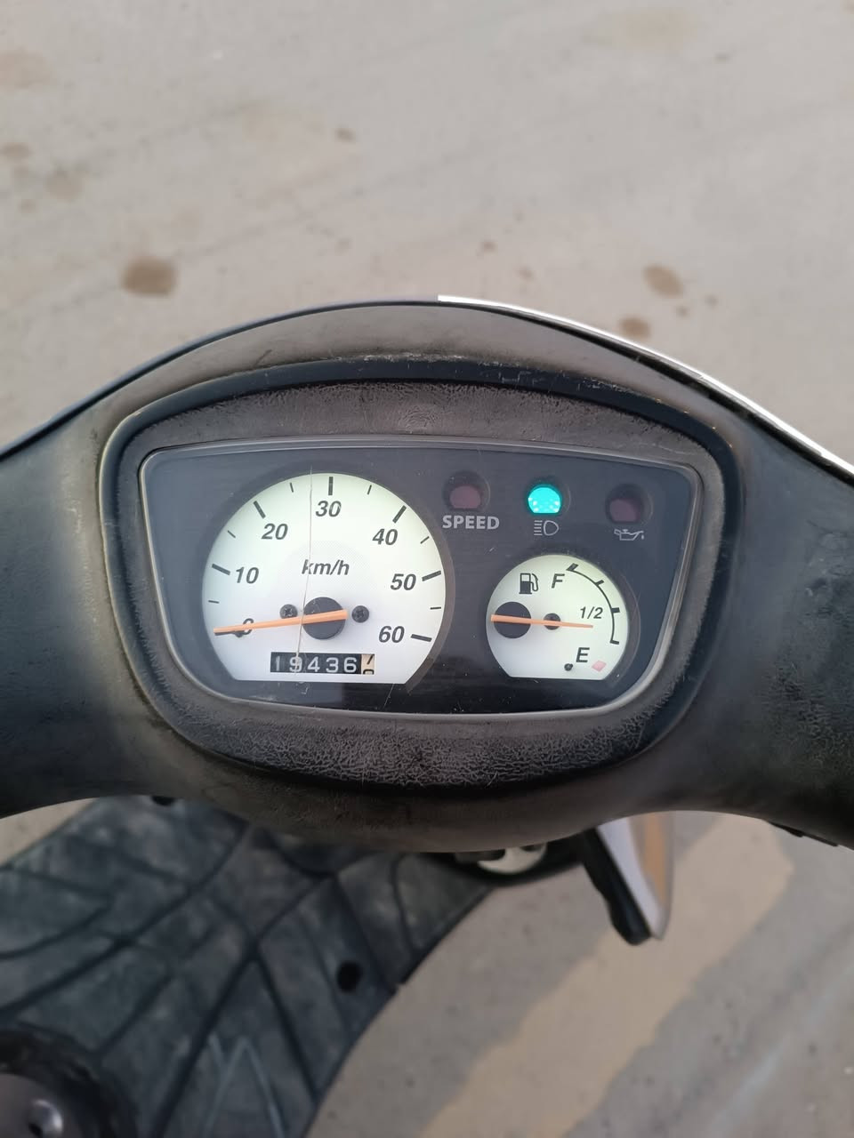 السلام عليكم دراجه بيجي للبيع
-هورن
-نكره سلف
-اشاير 
-لايت زنون 
-الدراجة فووول 
السعر 750
***********
