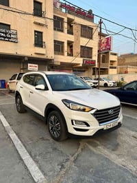 مستعجل ع بيع توسان ٢٠١٩ وكالة الكاصد ماشية ٣٨ الف  بصمات عدد ٢ تخم تاي...