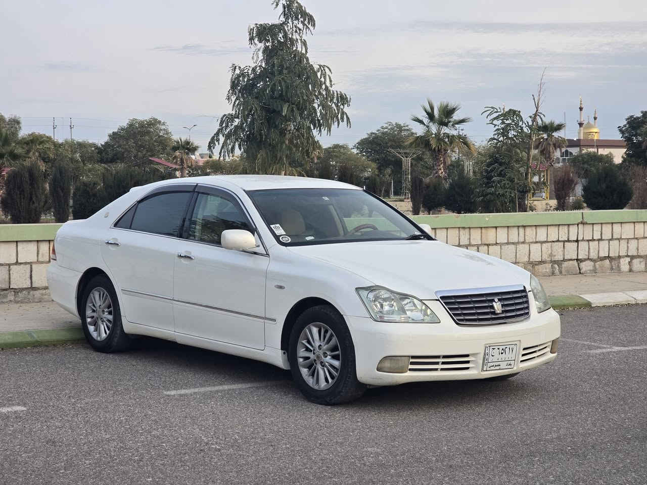 2005
مووس 
گيروو مةكينة گةورة 182
2دووگمة 
شاشة كاميرة 
تةبريت ساردووگةرم بةسراوة 
بةشةرتي سةقفوو حيزام 
سعري 57مةجاليكي كةم 
شوين كةلار 
***********
