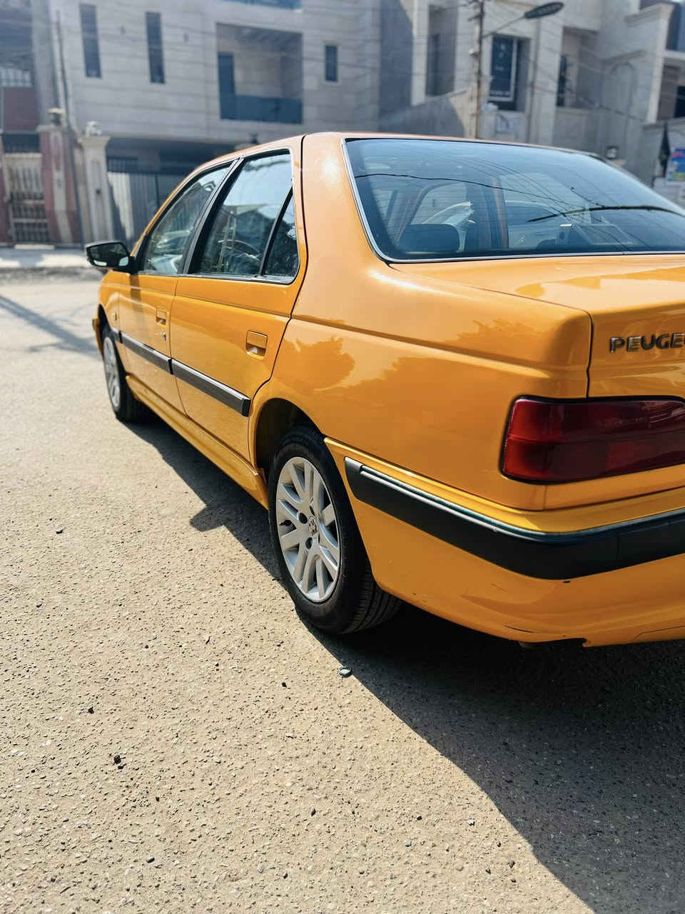 بارس 2020 سيارة جاهزه صدر جديد تيرات جديد مكينه لاتنقيص ولاتبخير السياره مكفوله كفاله عامه لا صبغ ولا تبديل مطلوبه سنه وتصير حره السعر 67 وبيه مجال بسيط الرقم ***********
