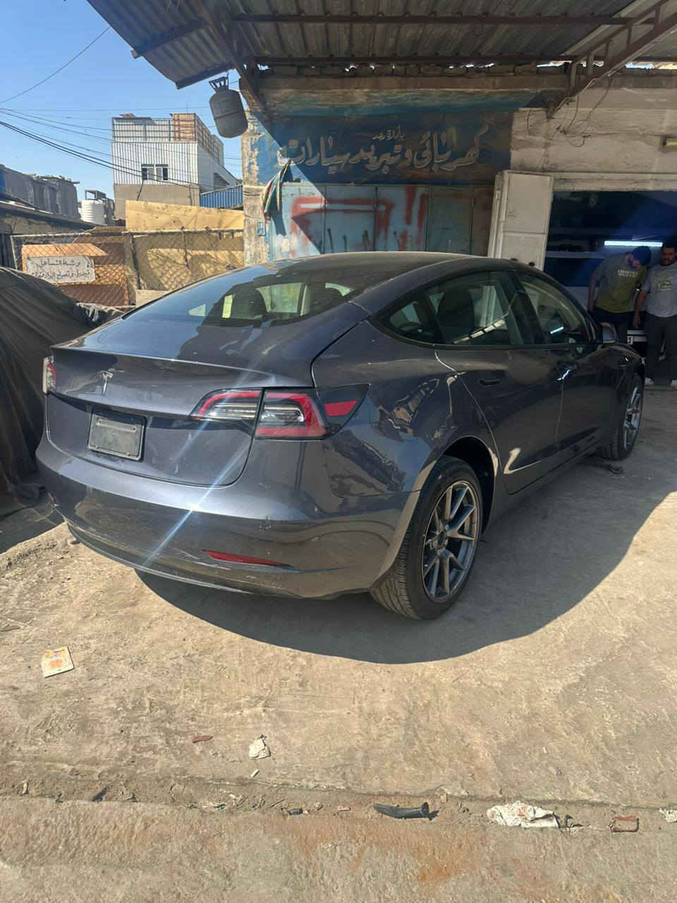 ت
تسلا للبيع موديل 23 الجيل ٣ اون لاين ماشيه ١٥ الف تك ماطور
 حادثهه مثل مموضح جاملغ وبنيد وجاملغ خلفي بارد بغداد بسمي السعر ١٤٥ وبيهه مجال ***********
