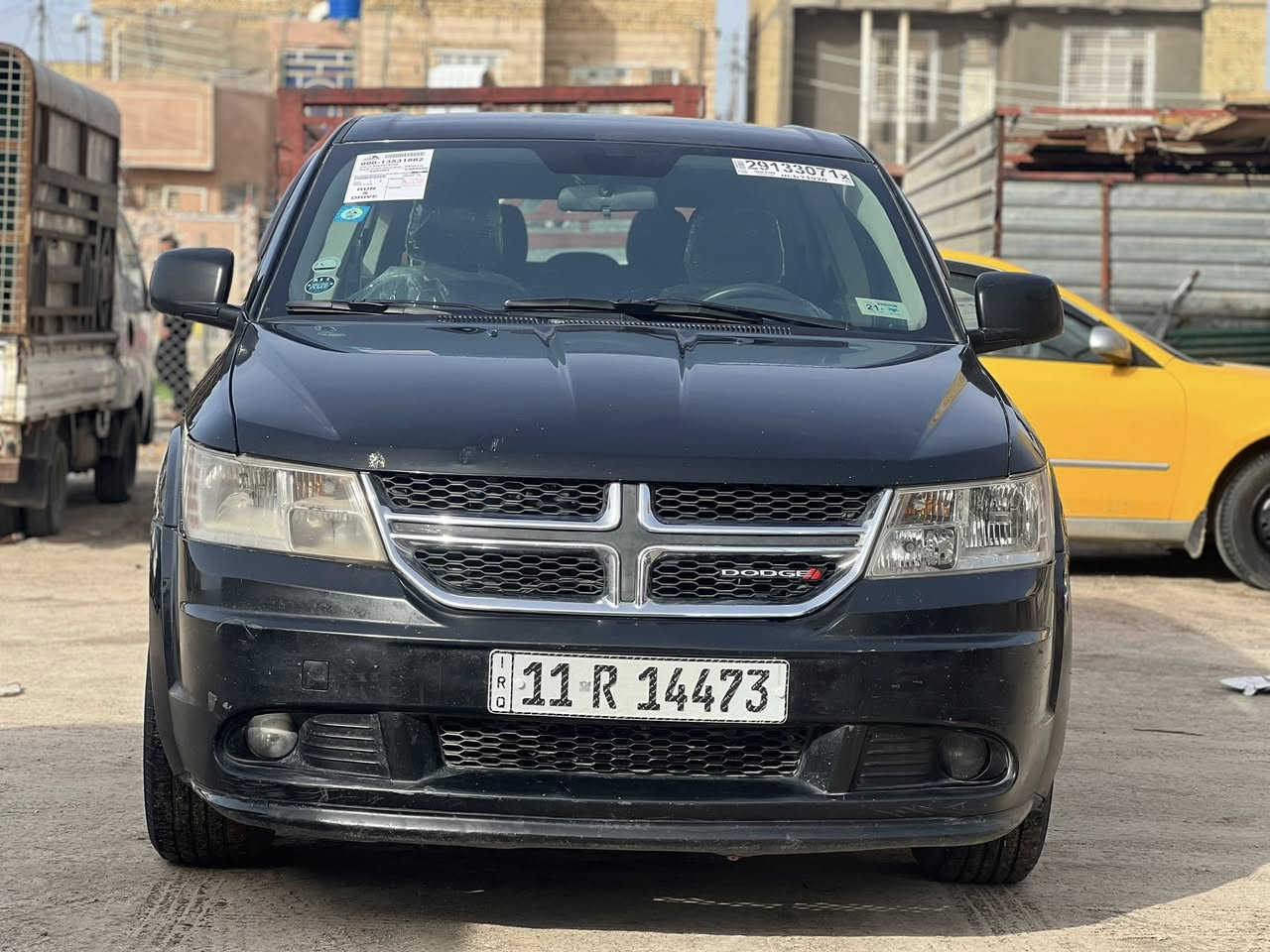 السلام عليكم جورني موديل 2013 امريكي  كفاله عامه فقط اسفل الباب الخلفي اثر طخه تبريد 3 قطع رقم بغداد دولي مشروع وطني مداور ثاني يوم محرك كير كفاله سياره استخدام شخصي 
ملاحضه :كتاب الفحص مرفق مع الصور 

السعر 100 وبيها مجال 

للاستفسار الاتصال على ***********
