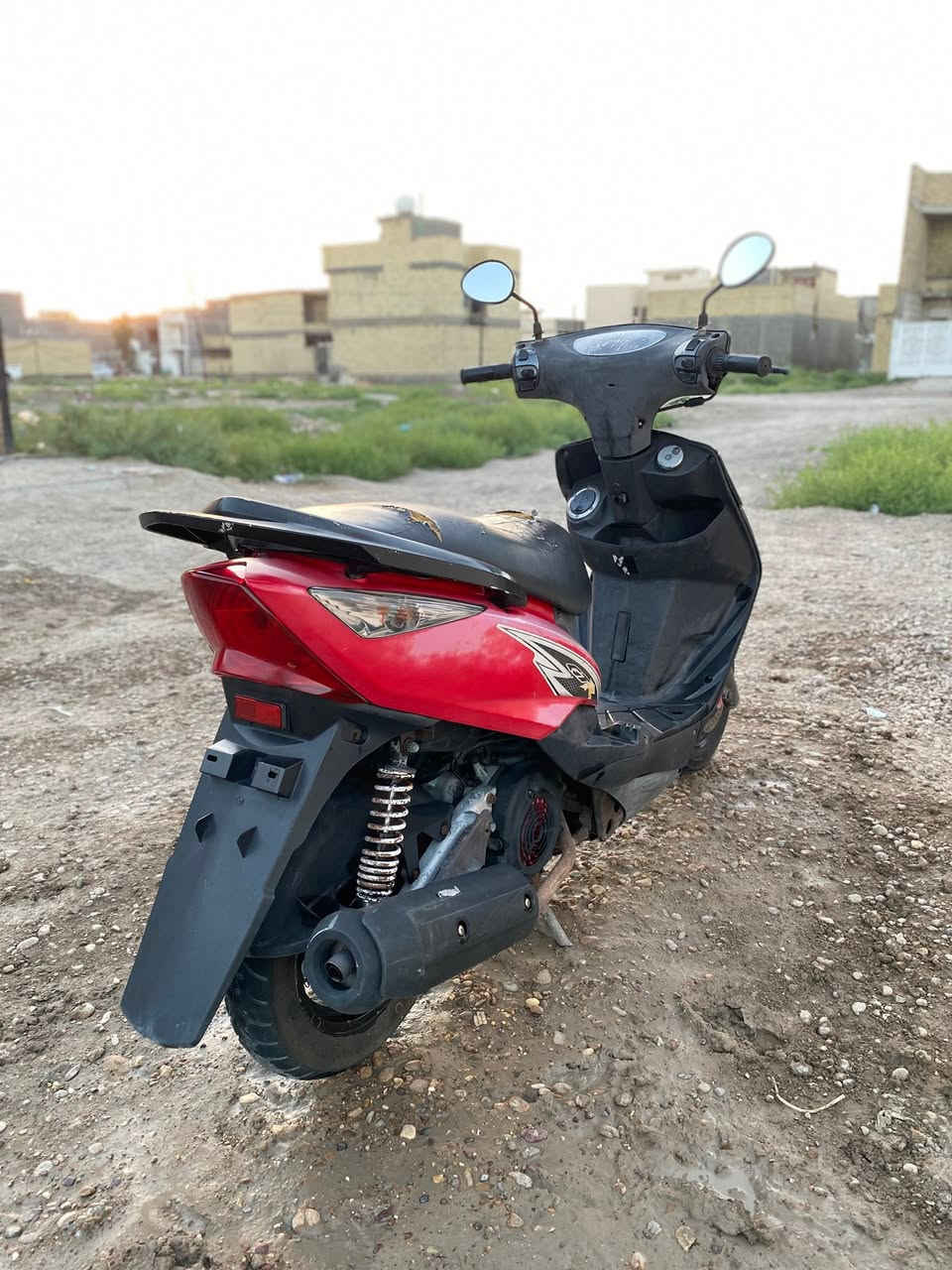 السلام عليكم 
ثعلب كفالة عامة جيب فيتر وافحص للبيع او مراوس حسب القناعة كله بلادي مكينه وكفر وكابريتر السعر خاص مجال مكاني بغداد الشعلة ***********
