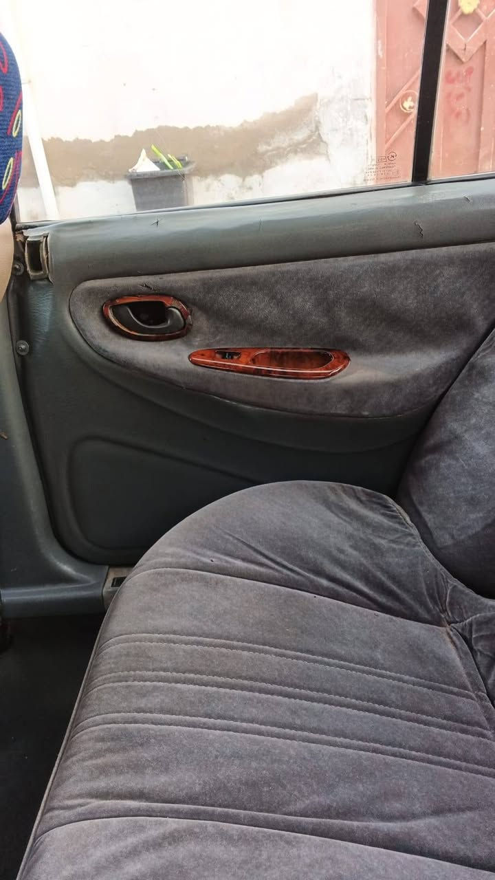 سلام عليكم لبيع برنس فراشه نضيفه وكامله مابيه نقص يساره جهزه رقم نكلازي موديل 96 بكان ديالى بلدروز  رقم لهتف *********** بلاد رز, ديالى
