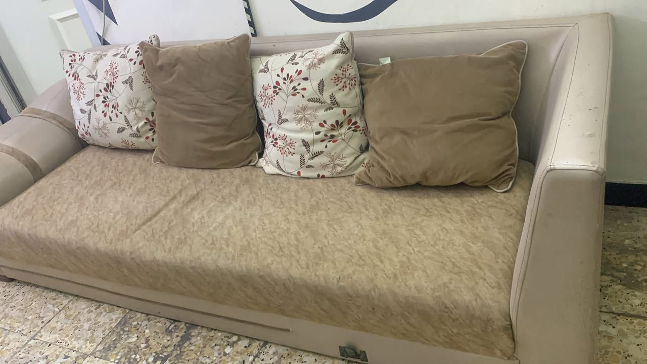 تخم للبيع سعره ١٥٠ قفل


**إذا كنت صاحب هذا الإعلان وتريد حذفه لأي سبب، رجاءا أرسل رسالة إلى الدعم الفني**