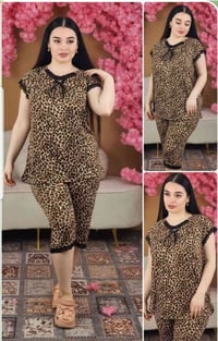 برمودا نمري • قماش فانيلة ليكرا • اكس لارج و٢اكس لارج